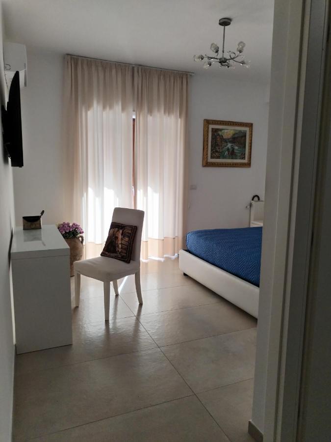 Lauro Charme Bed And Breakfast Сорренто Екстер'єр фото